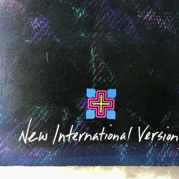 THE STUDENT BIBLE PAPERBACK NEW INTERNATIONAL VERSION - Picture 3 of 10